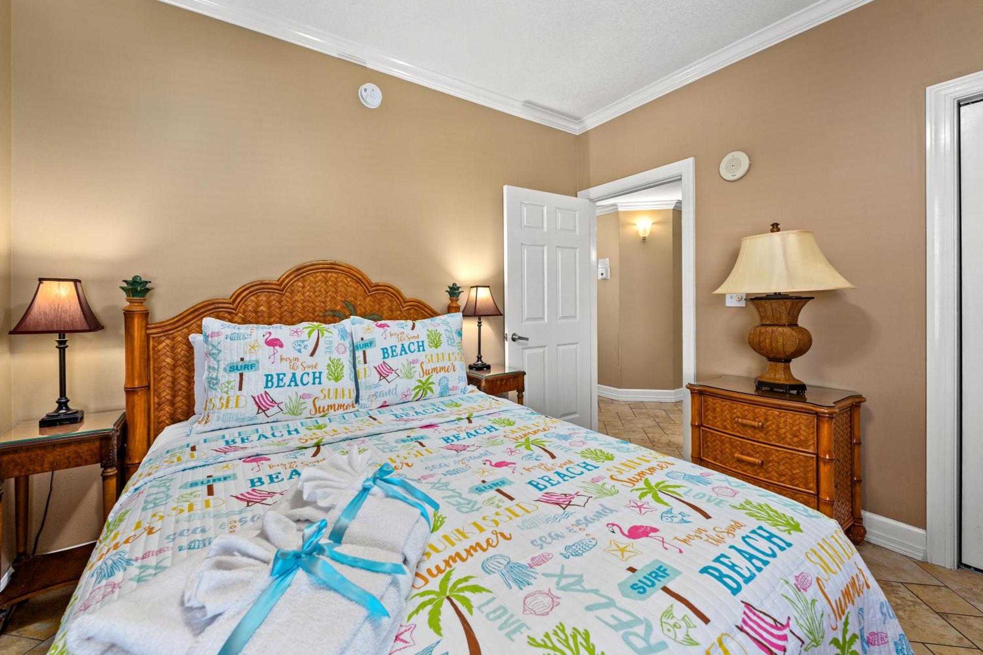 Gulf Front Master Bedroom! 2 Pools & Hot Tubs! Sleeps 8! Panama City Beach Ngoại thất bức ảnh